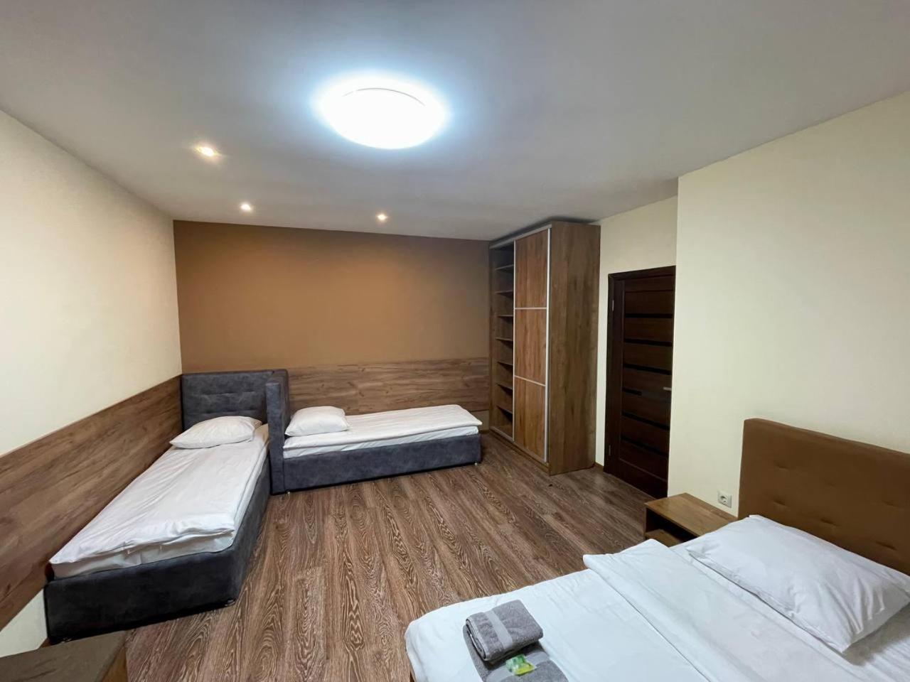 Apartments In Uzhgorod For You. Eksteriør billede